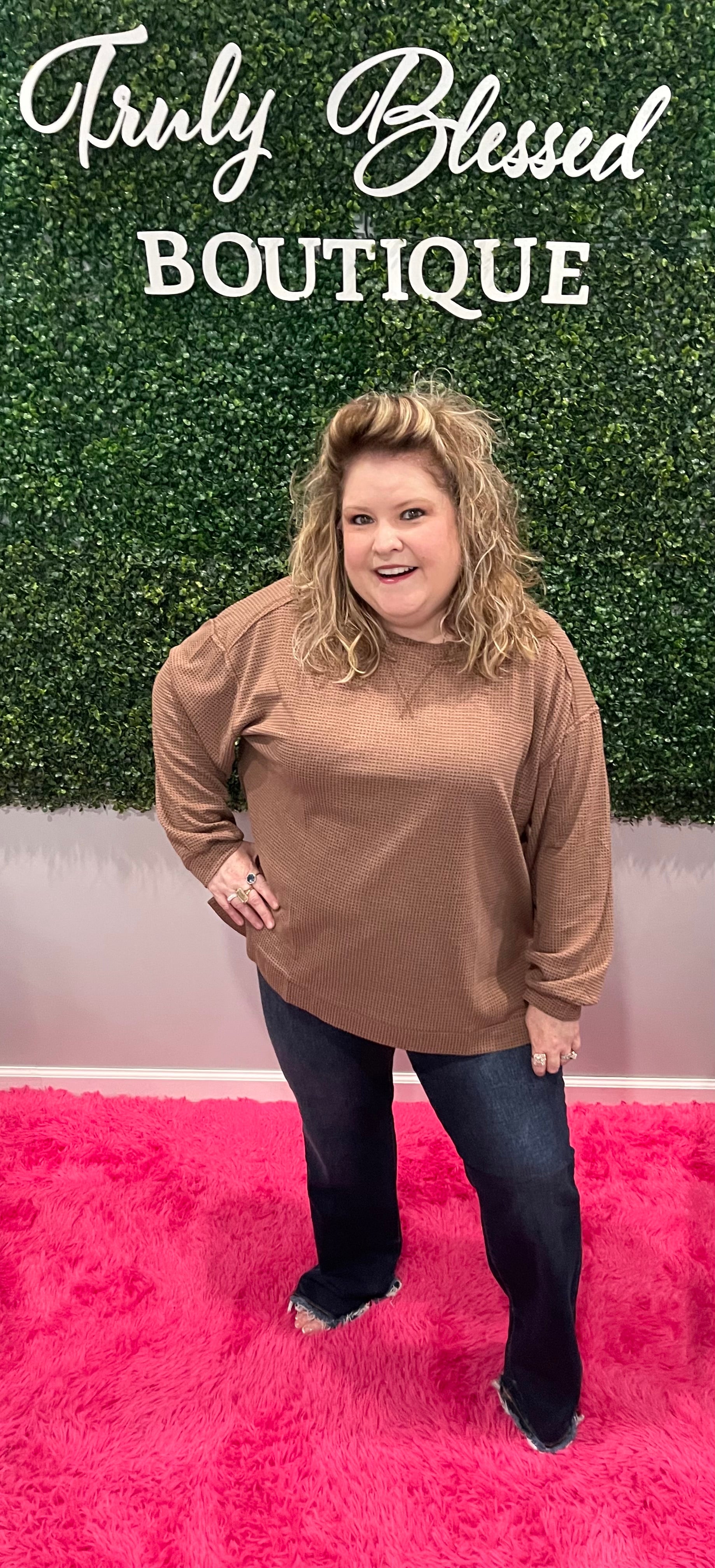 Andre by Unit Mocha waffle top